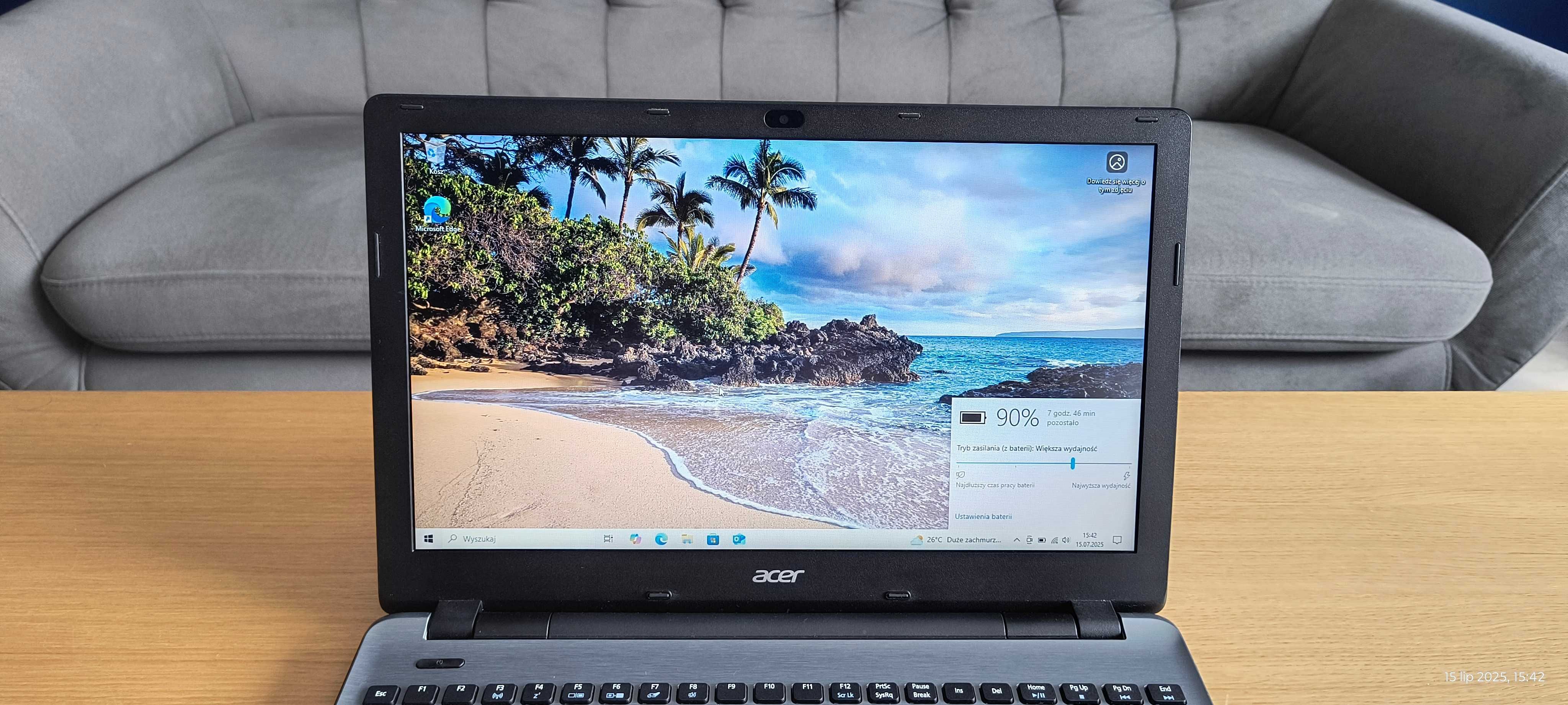 Laptop Acer E5-571 /cpu i3 / 8 GB ram / 128 Ssd.