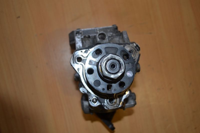 ТНВД Топливный Насос Ford Ford Mondeo 3 2.0 16V TDCI 0470504021