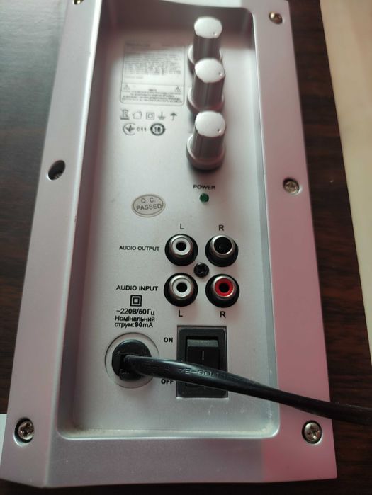 Акустична система Bravis U15