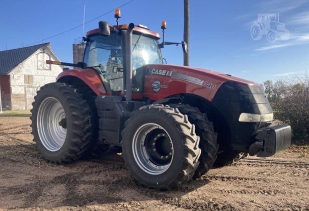 Case Magnum 340 Кейс 340 New Holland T8390