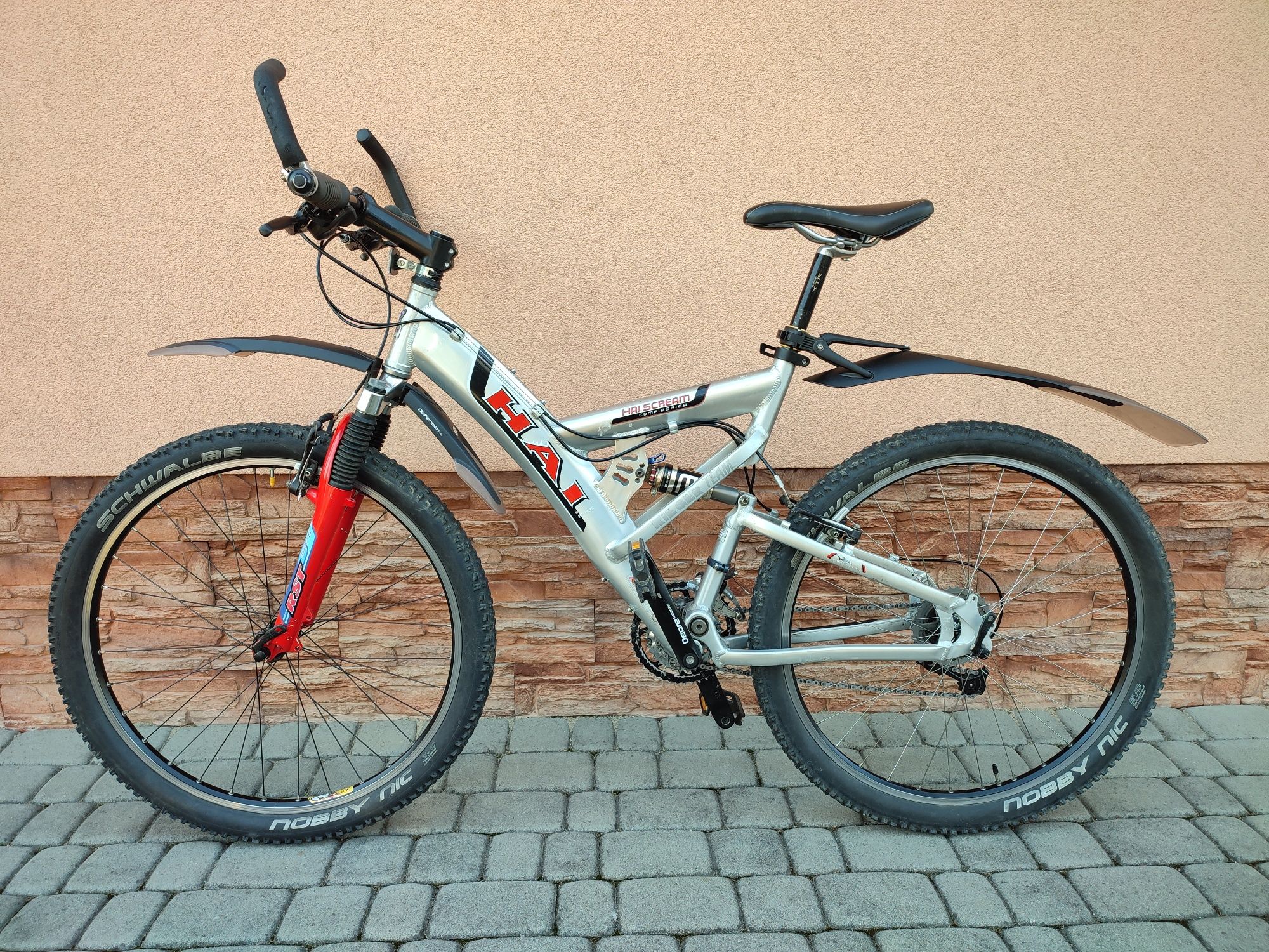 Wysokiej klasy rower offroad - koła 26''. Shimano Deore LX. Stan bdb.