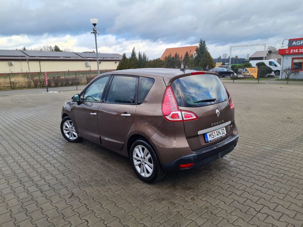 Renault Scenic 2.0 DCI Automat 2011r