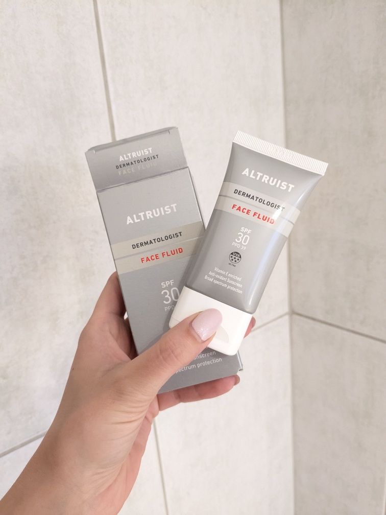 Nowy fluid do twarzy spf 30 altruist
