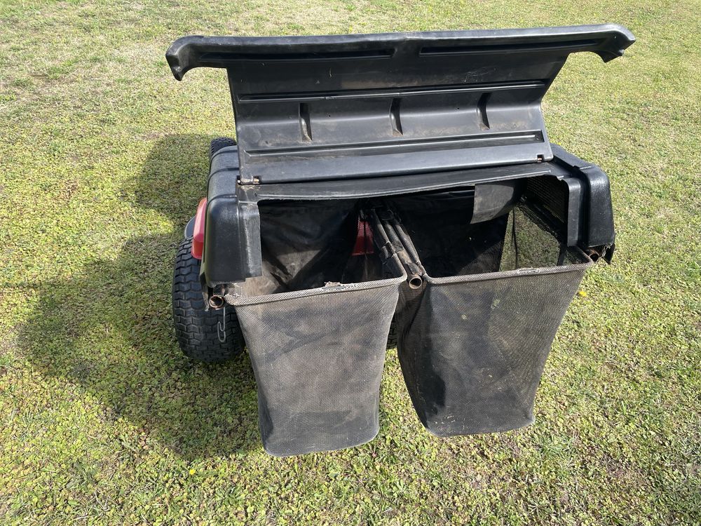 Solidny Traktorek Kosiarka Massey Ferguson 20-12 Briggs kosz MTD