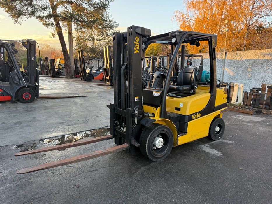 Навантажувач вилковий YALE GLP30VX Вагонник