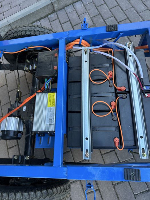 Електричний трицикл муравей Dozer model 2