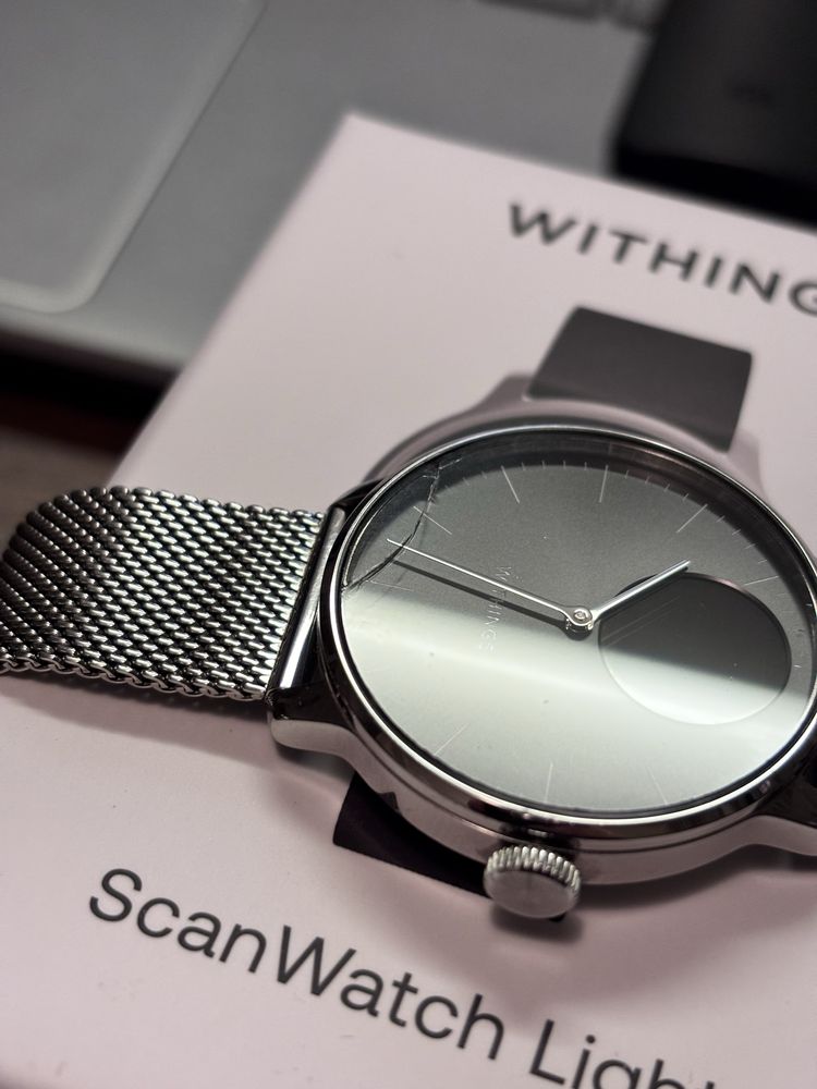 Withings scanwatch light