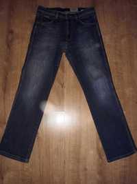 Spodnie Wrangler W32L30 ( nogawka skracana)