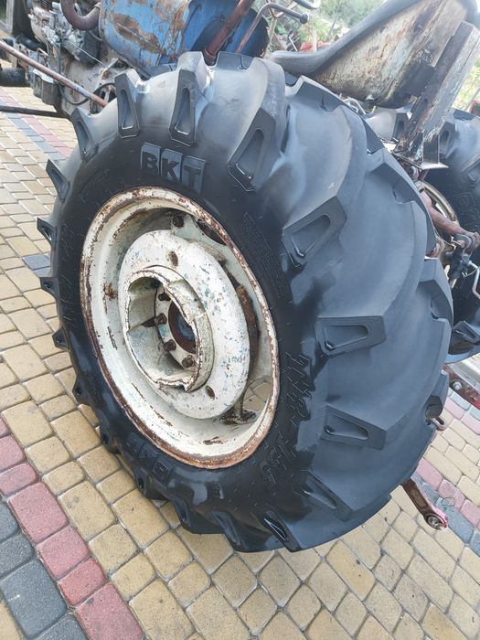 Skrzynia  Przednia oś Koła 14.9-28  Zwolnica Ursus  C-360 / C-355 / 4