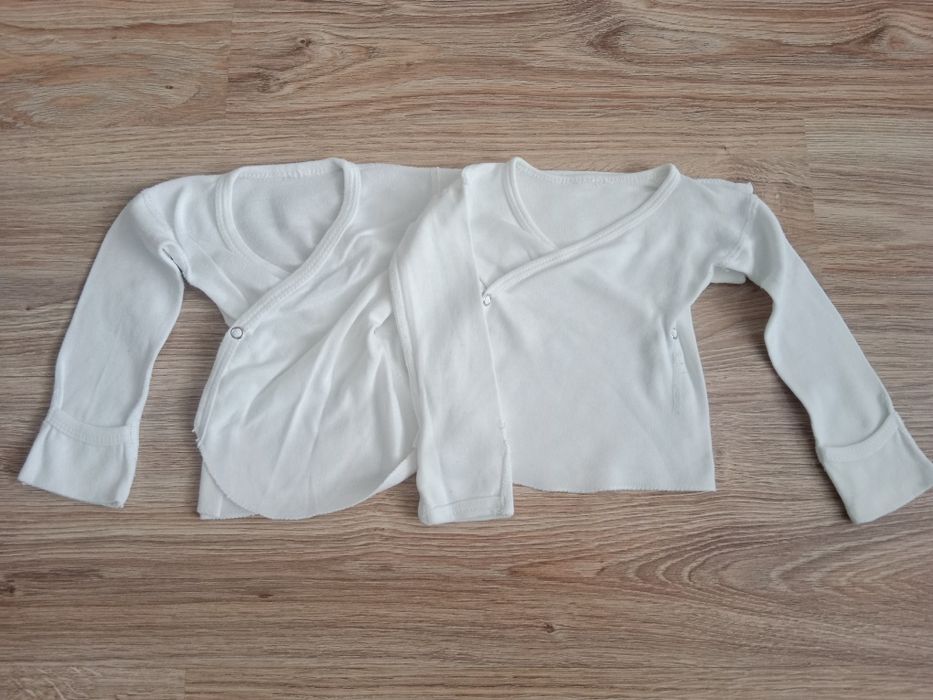 2 x Kaftanik sweterek niemowlęcy rozm. 56/62