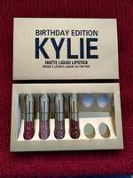 Матовая жидкая помада Kylie birthday edition