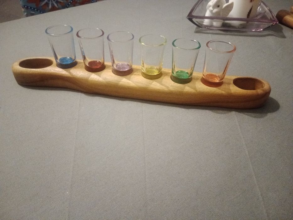 Deska na 6 kieliszków