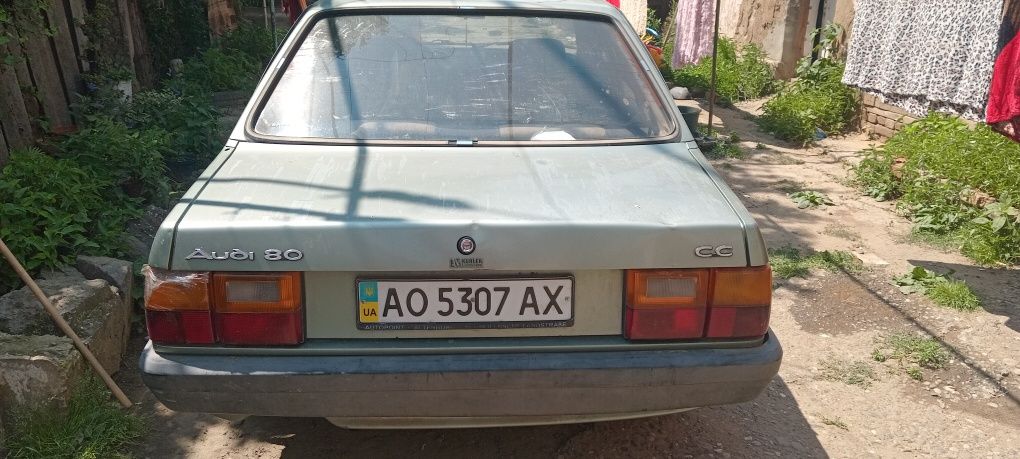 Audi 80 B 2 1.6 бензин