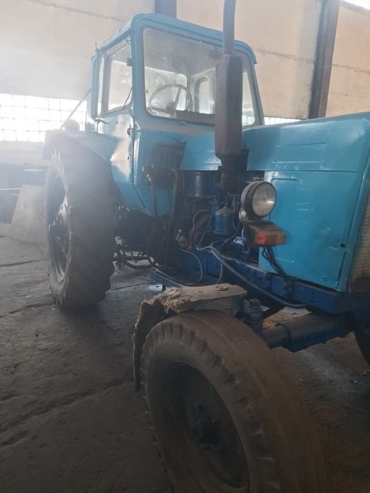 Мтз 80 з бурячного погрузчика