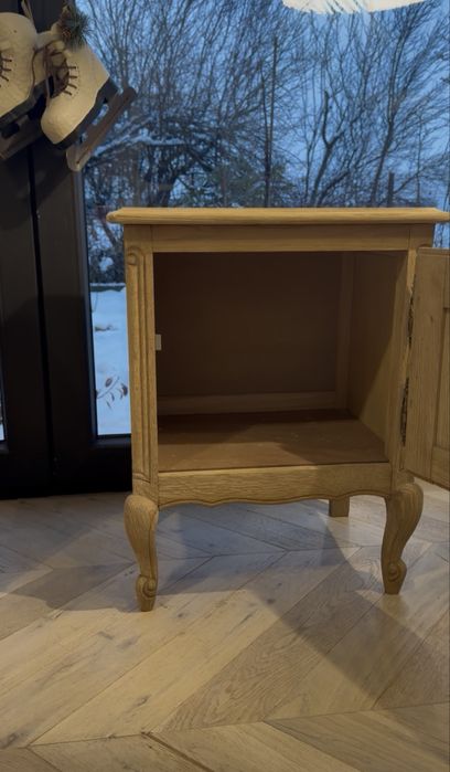 Ludwikowskie szafki nocne , stoliki nocne - st.surowy