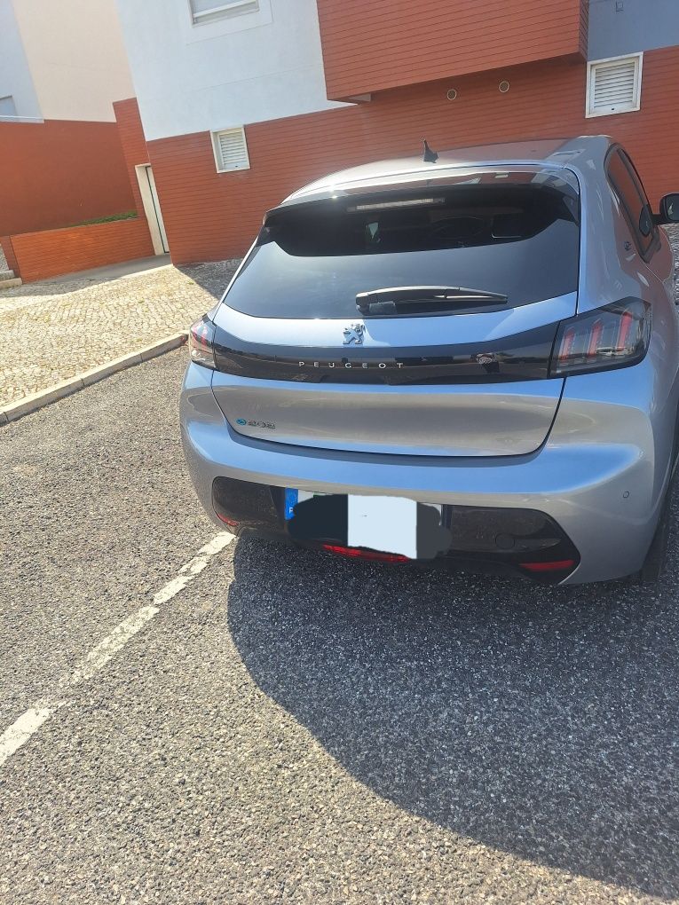 Pegeout 208e Allure 2020