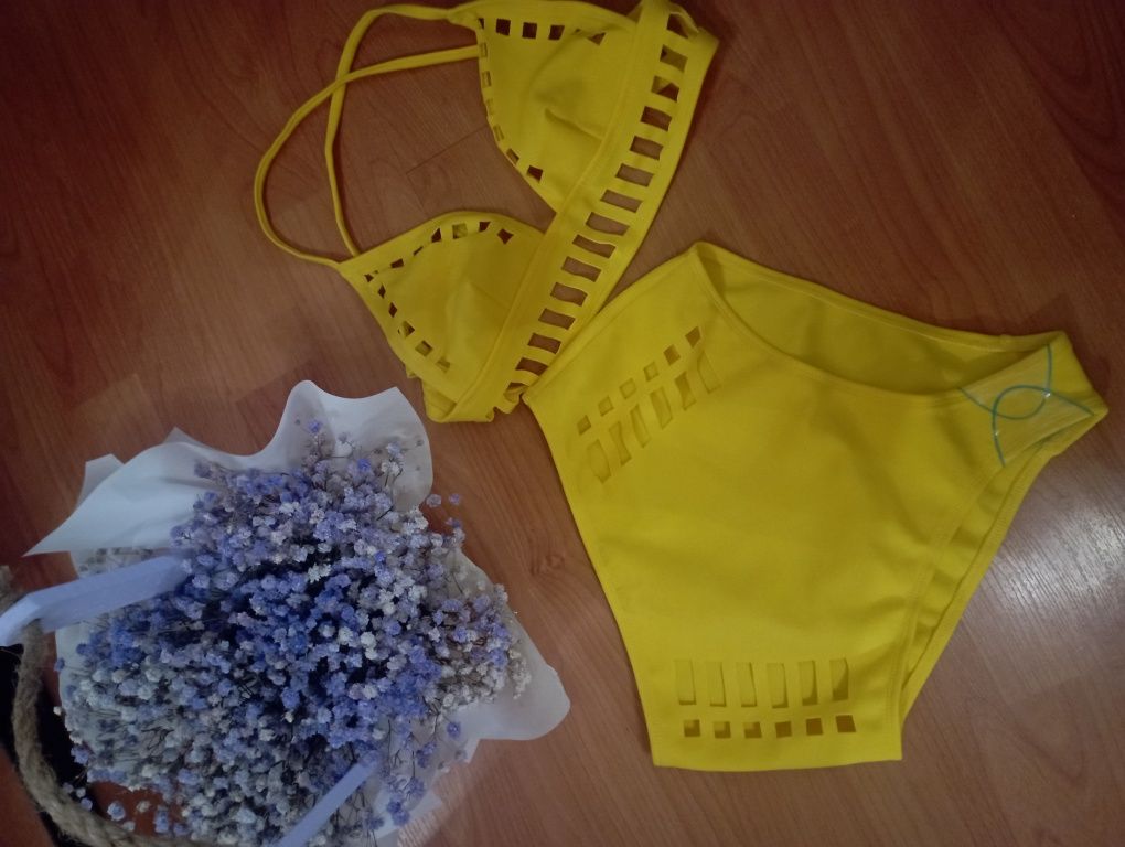 Купальники 250 грн,якщо два купуєте 380 грн