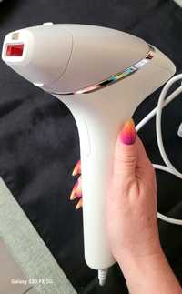 Depilator Philips Lumea BRI953/00