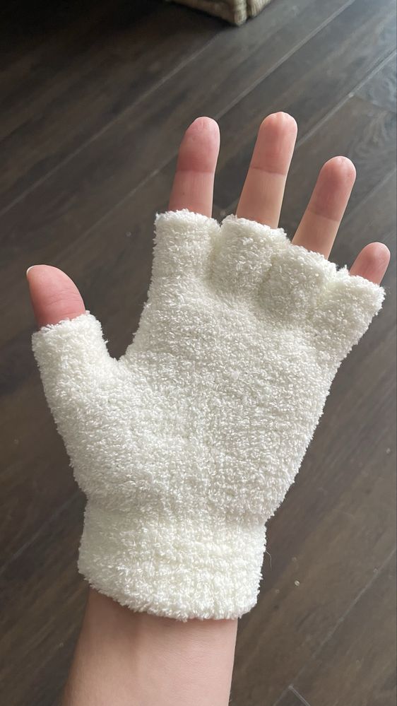 Nowe miękkie rękawice z jednym palcem
