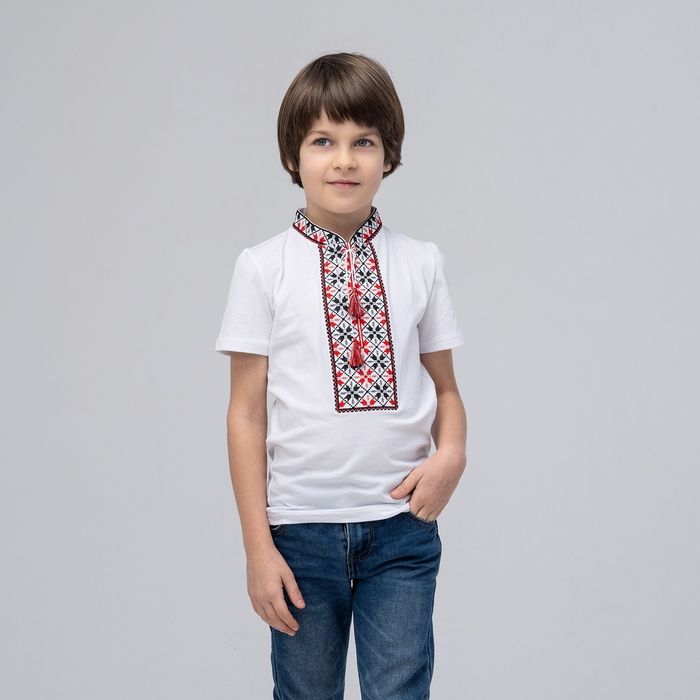 Вишиванки чоловічі.Різні розміри, кольори.