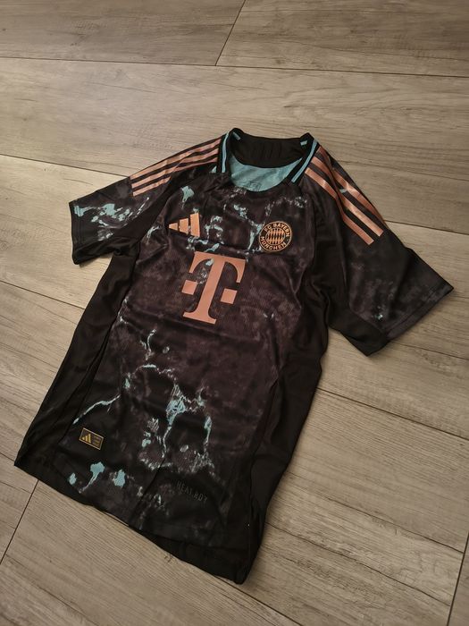 Koszulka Piłkarska Bayern 23/24