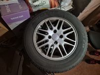 Alufelgi z oponami 15 cali z Forda Focusa