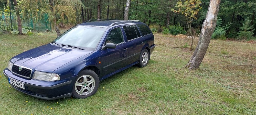 Skoda Octavia 1 1.6 sr combi