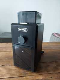 DeLonghi KG79 młynek do kawy