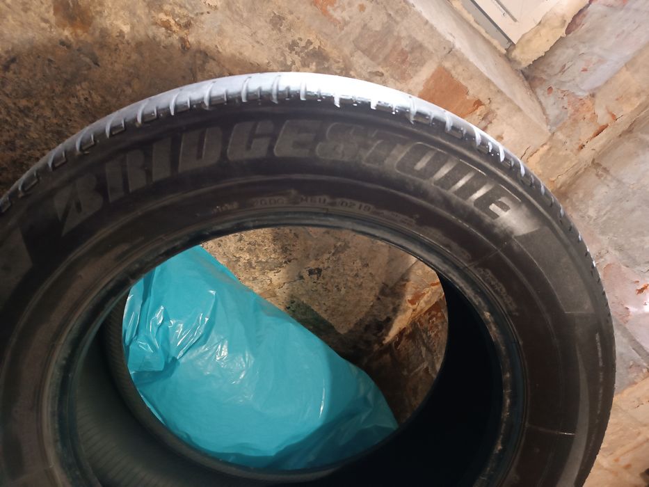 Opony lato 235/60 R18