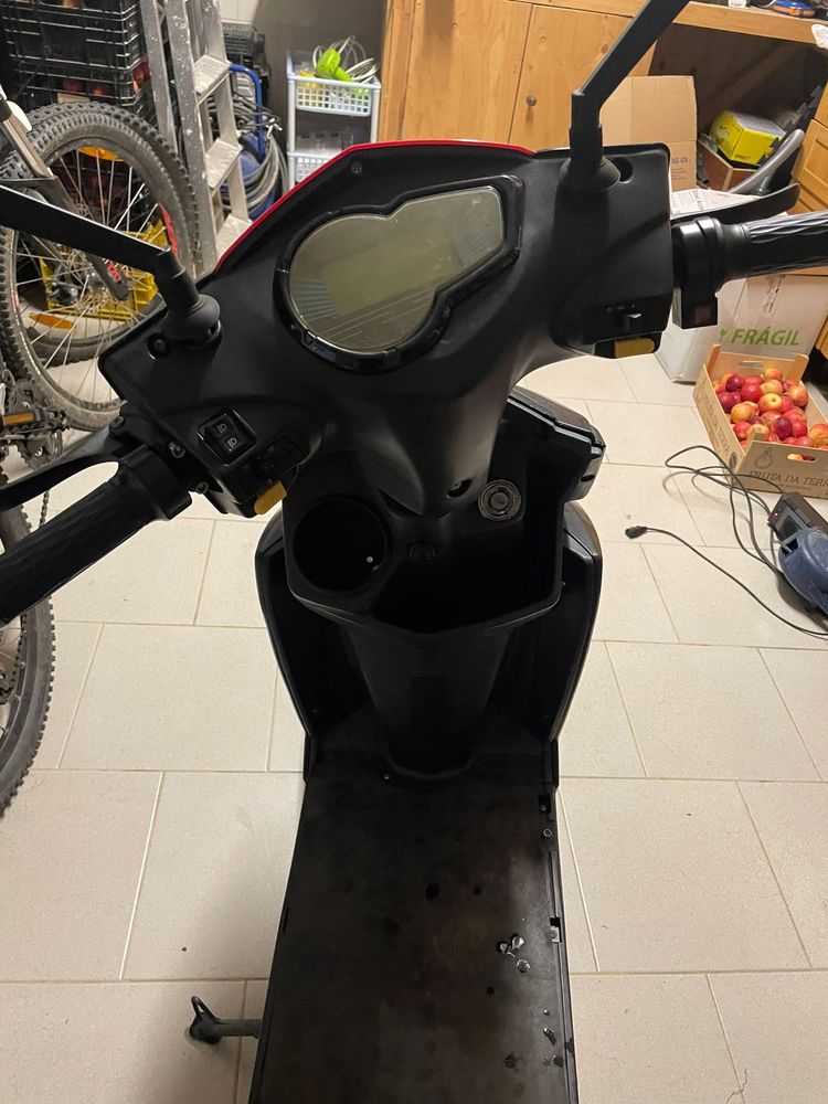 Scooter eletrica Guewer