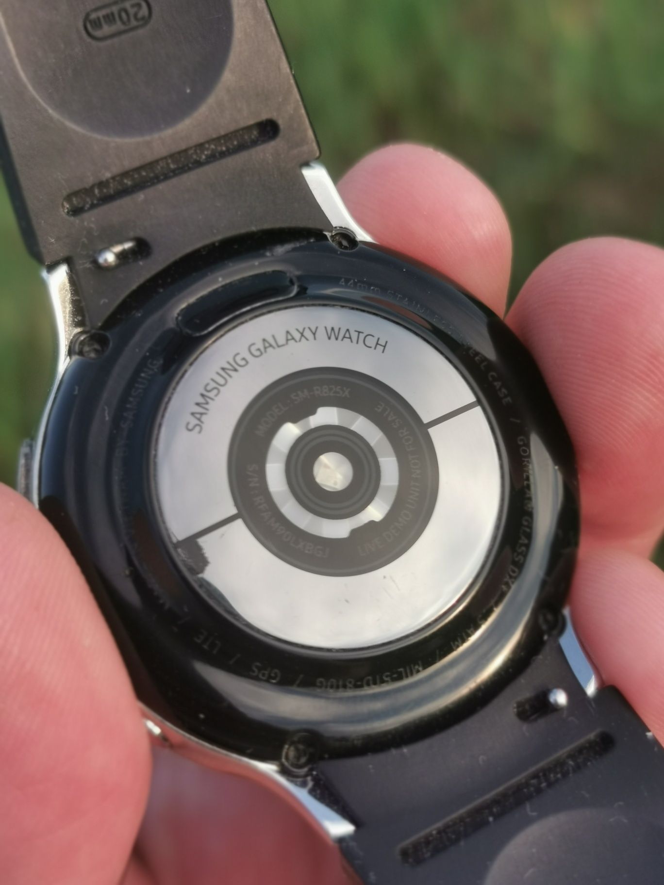 Смарт годиник Samsung Galaxy Watch Active 2. 44 мм стальной корпус