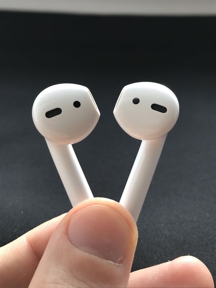 Навушник airpods 2 оригінал Левый А2031 Правый А2032 НОВІ АКУМУЛЯТОРИ