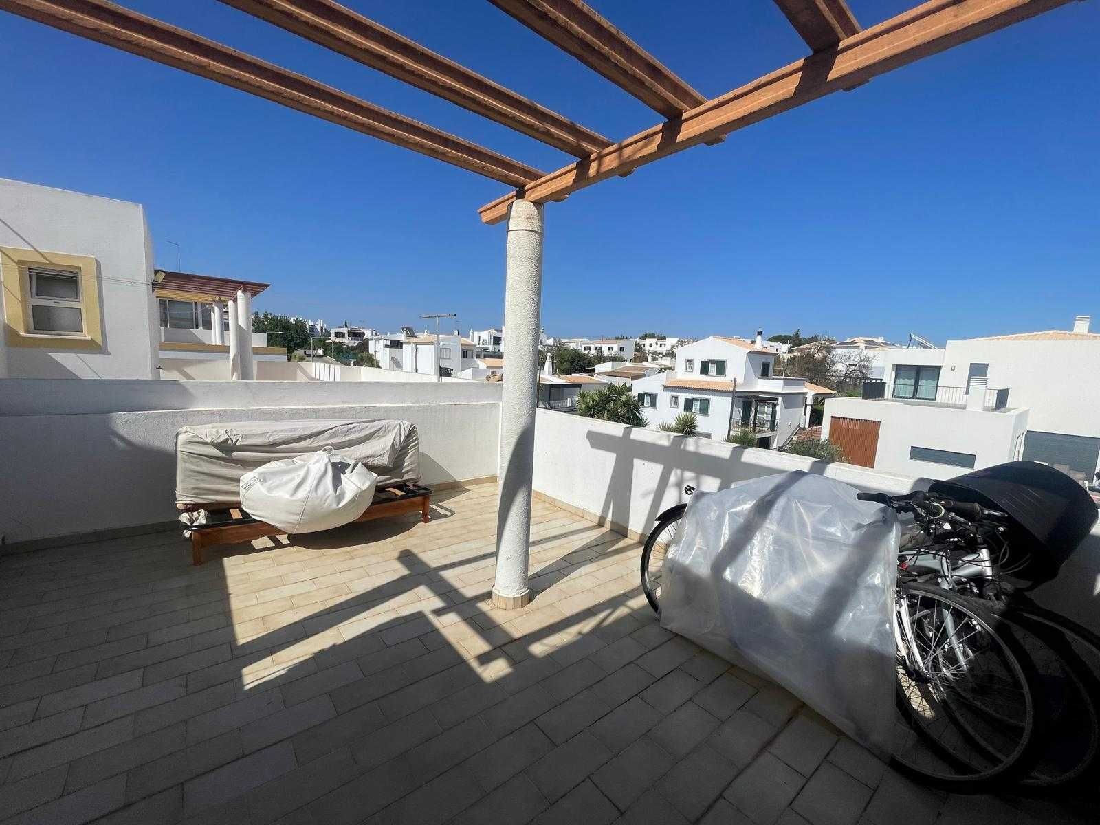 Moradia T2  em Tavira (arrendamento inverno)
