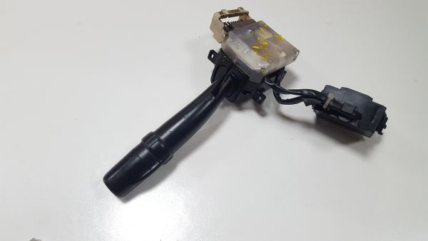 Manípulo pisca-pisca TOYOTA Avensis Sedan (_T22_)