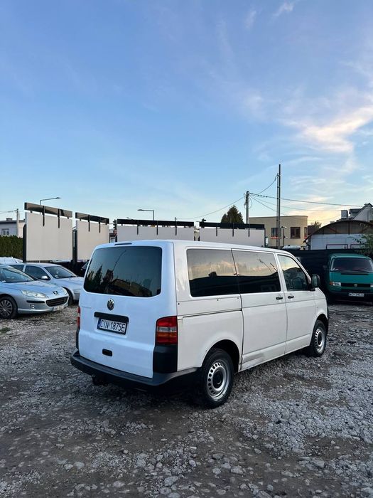 Volkswagen T5 2.5 diesel/9 osobowy/klima