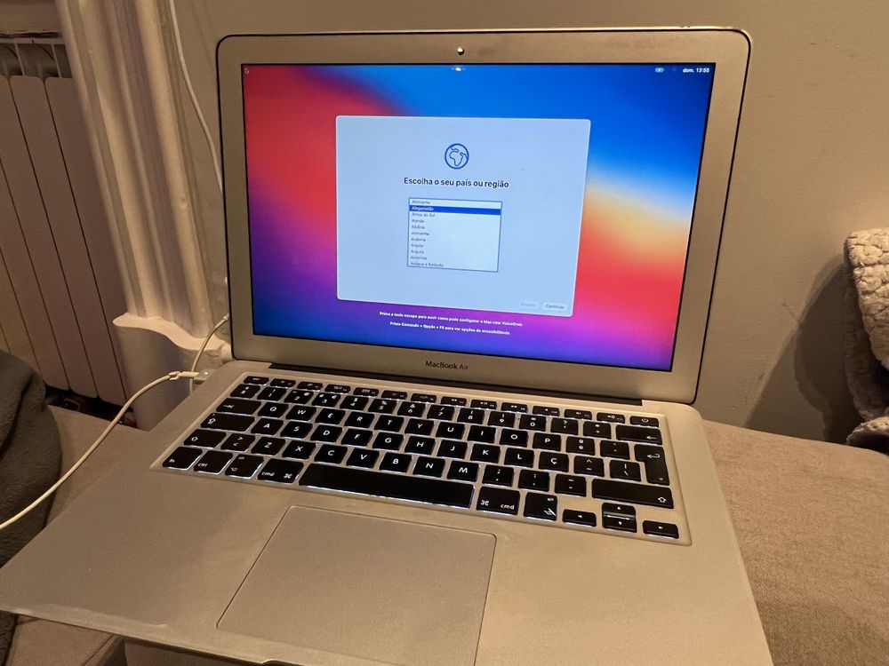 MacBook Air 13,3” (core i7; 2,2Ghz; 8GB RAM; 512GB SSD)