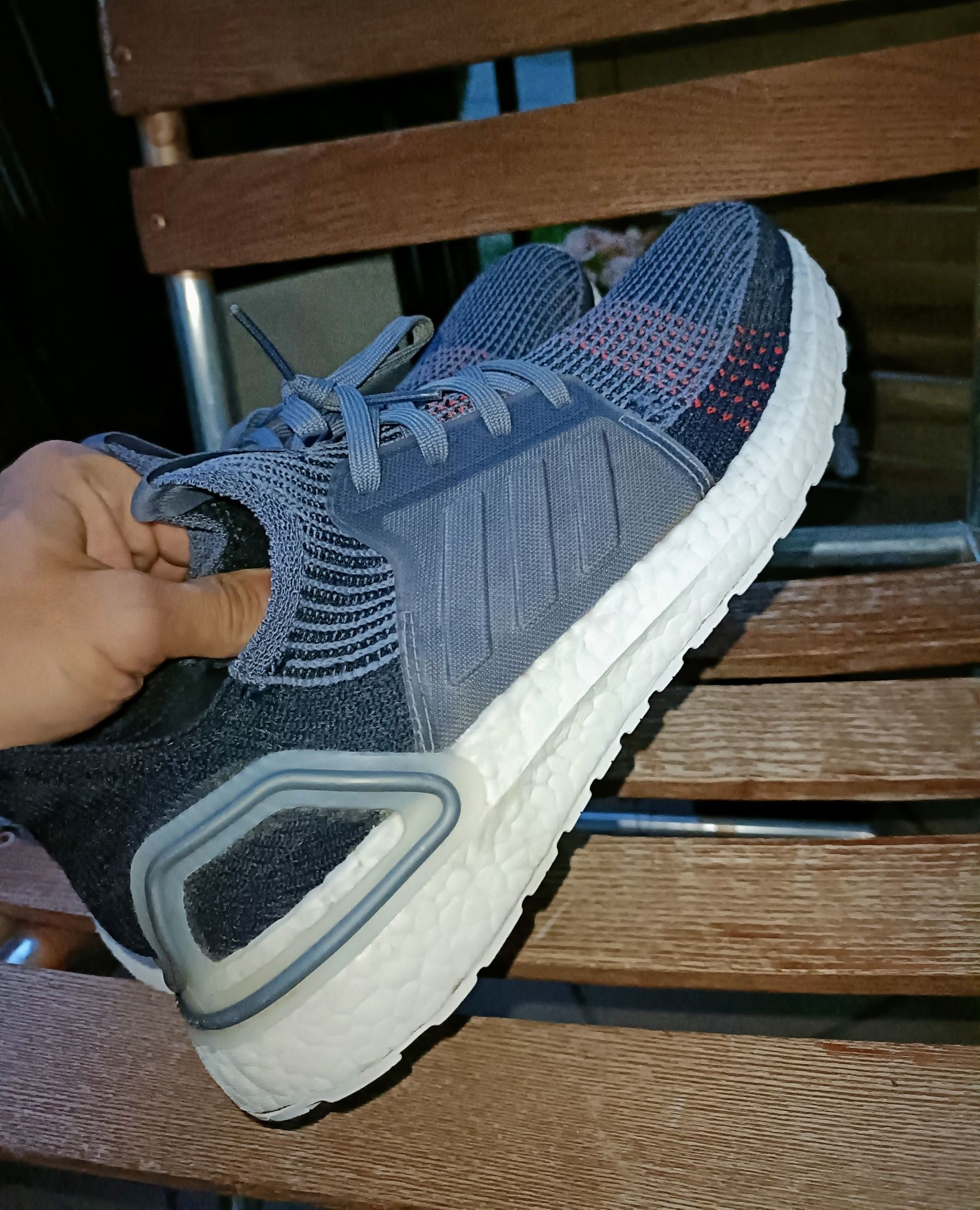 Buty do biegania Adidas Ultraboost 19 W rozmiar 42 i 2/3 stan idealn