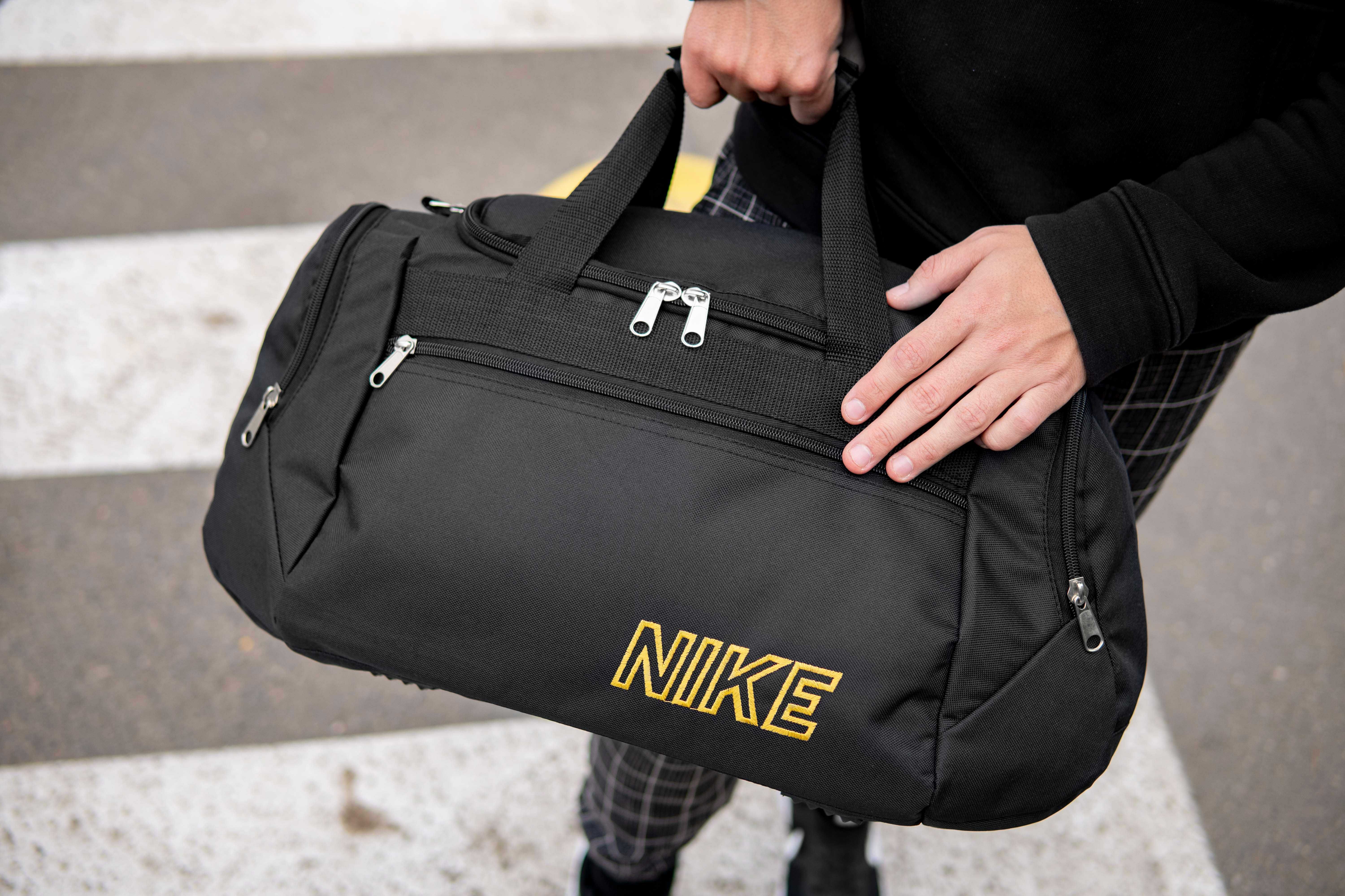 Спортивная мужская сумка Найк Nike Yellow для тренировок и зала на 36л