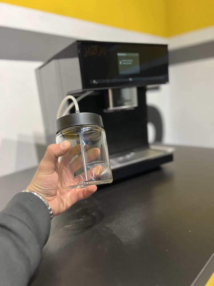 Найтоповіша кавомашина Miele CM 7750. AromaticSystemFresh.