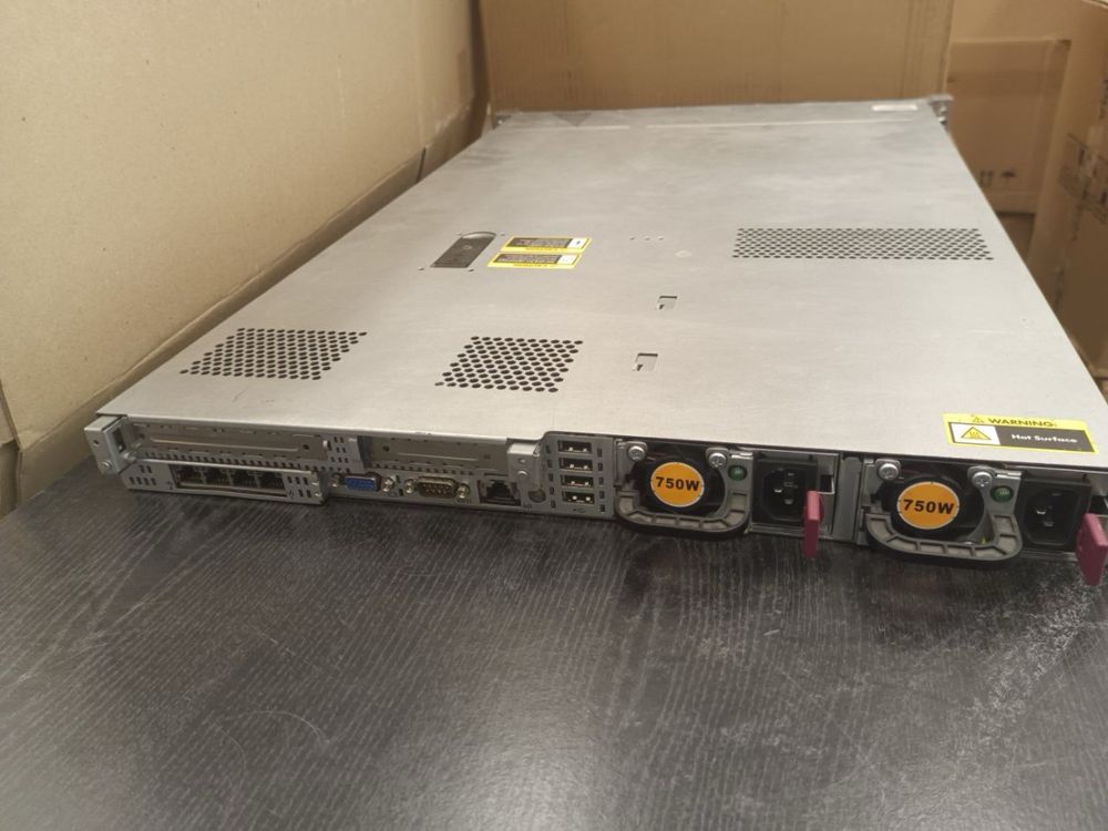 Сервер НР ProLiant DL360p G8 (8 SFF) с 3 корзинами