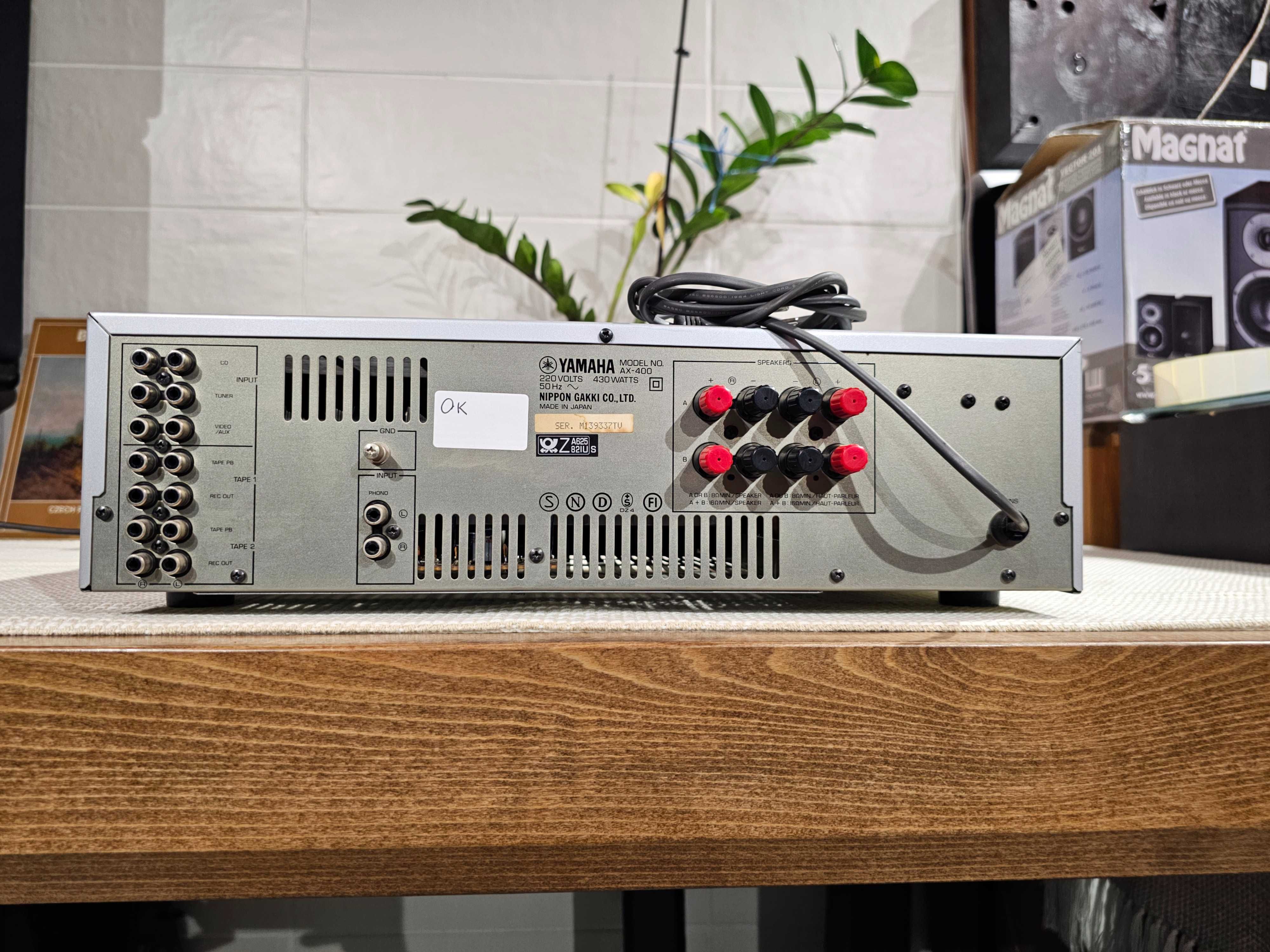 Підсилювач Yamaha AX-400