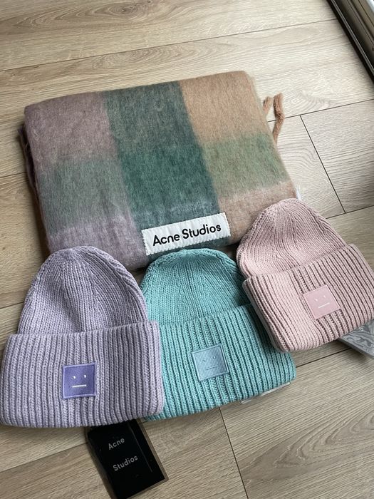 Nowy szal Acne Studios okazja !! Piekne kolory