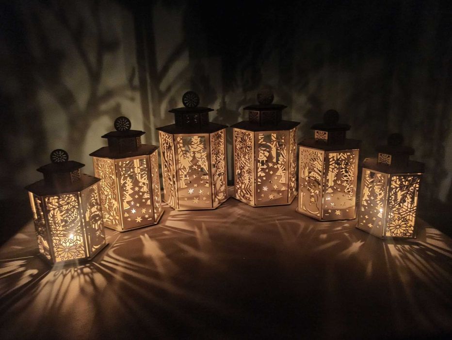 Lampion z motywem świątecznym 21.5 cm