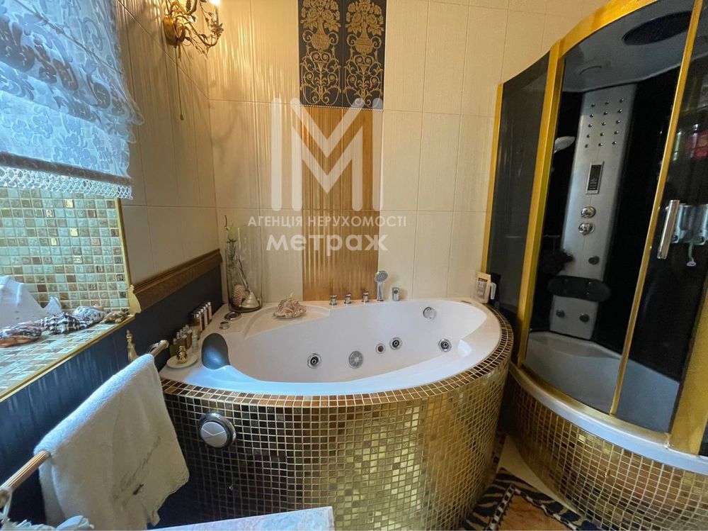ЦЕНТР ,,‼️ЦАРСКАЯ КВАРТИРА’‼️112 м2 . 4-х к. Ярослава Мудрого