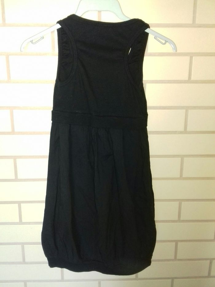 Czarna sukienka sportowa ze ściągaczem Y2K - rozmiar XS