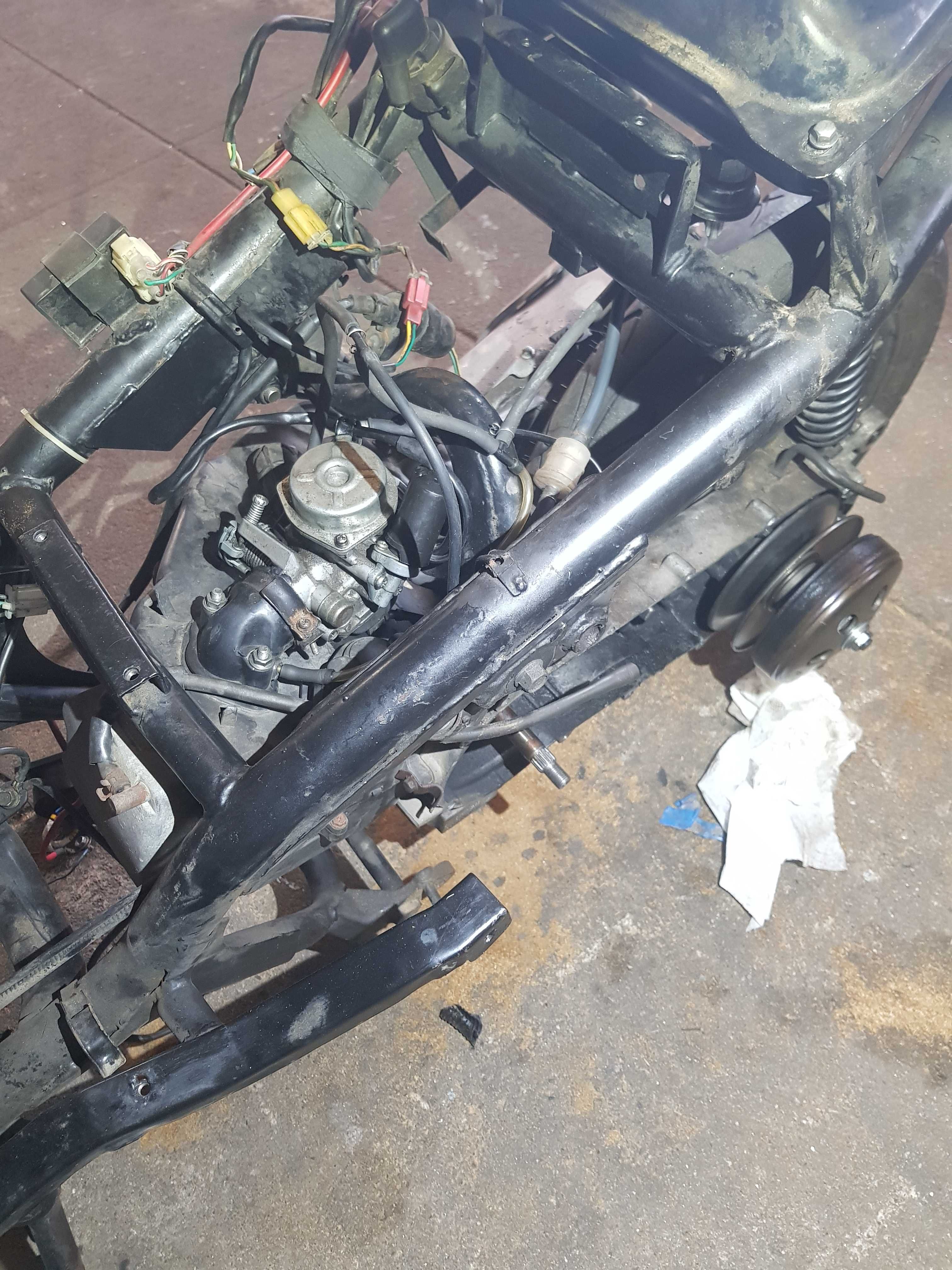 Motor scooter 125 4 Tempos, ano 2004