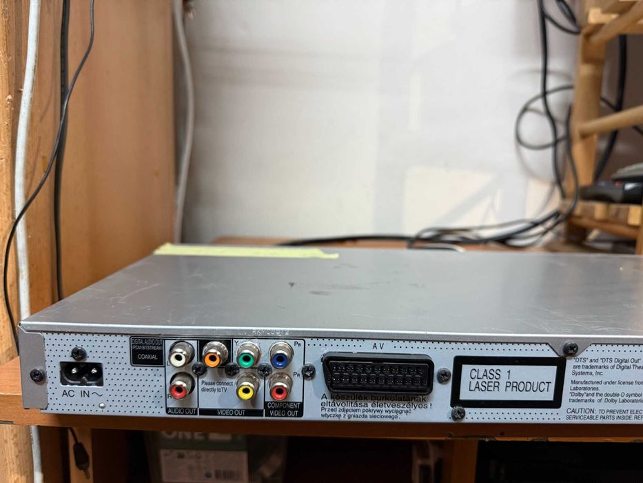 Odtwarzacz CD/DVD Panasonic S325