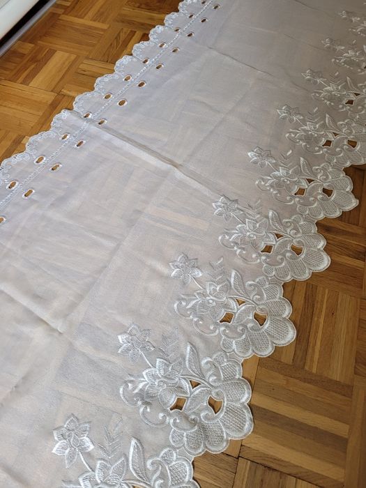 Firanka krótka z gipiurą 290 cm śmietankowa ecru