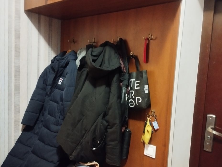 Продам Прихожу в гарному стані