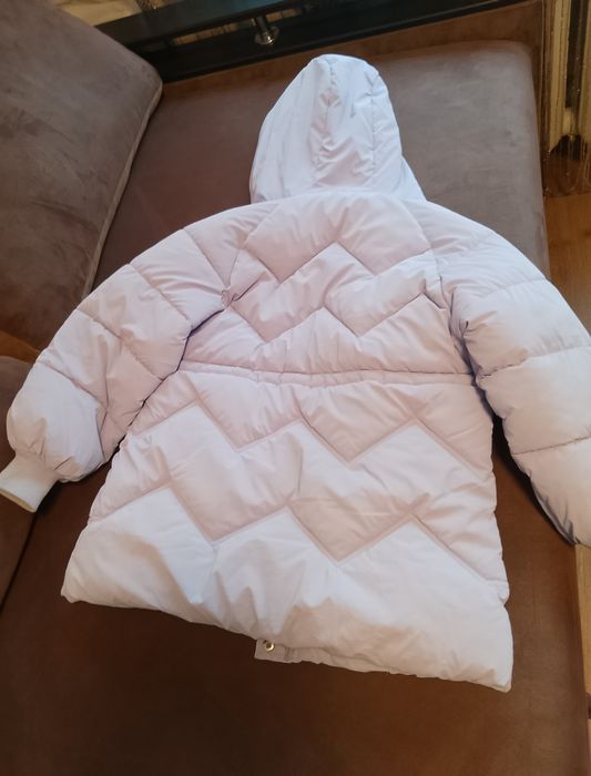 Куртка зимня на дівчинку 10-11років